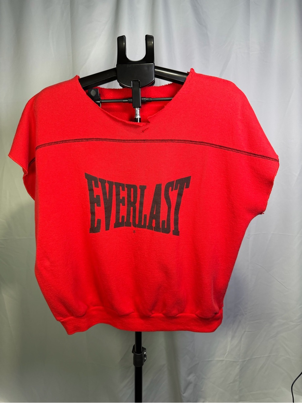 Everlast Women's Red Boxy Short Sleeve Sweatshirt with Black Logo